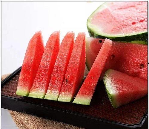 王鼎鼎吃瓜,揭秘娱乐圈幕后故事